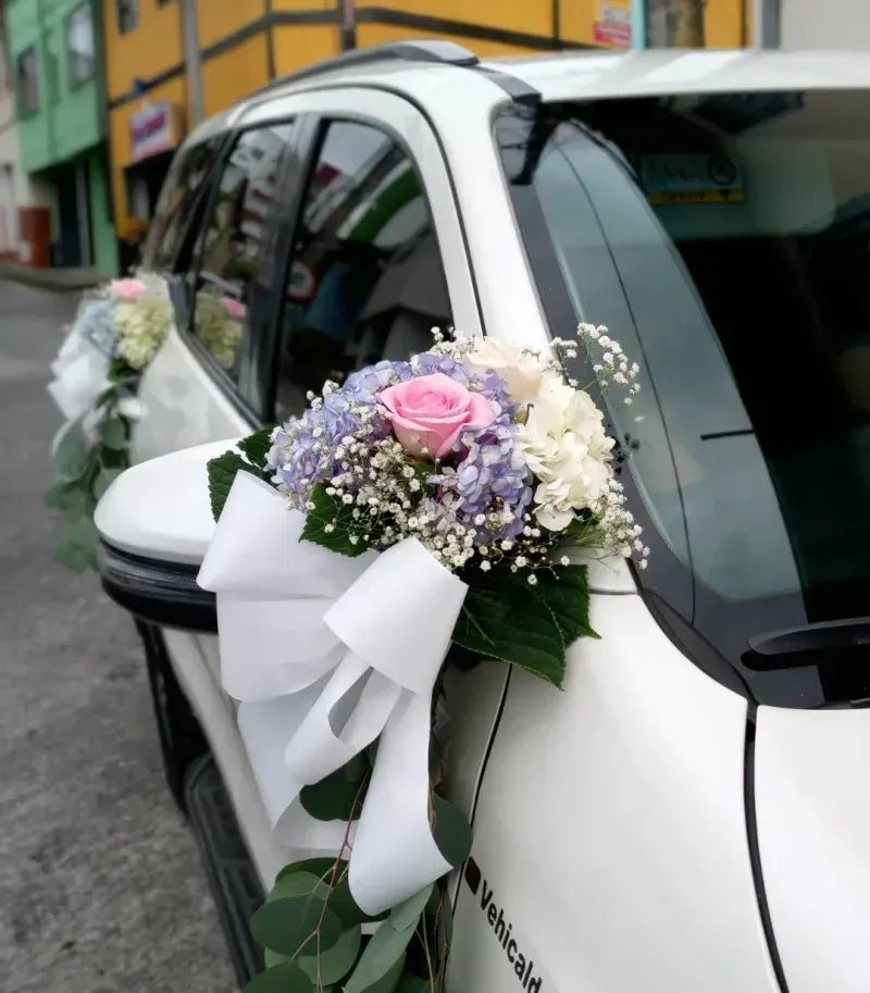 Centro de Mesa Elegante para Eventos a domicilio en Manizales — Jardín Primavera Floristería