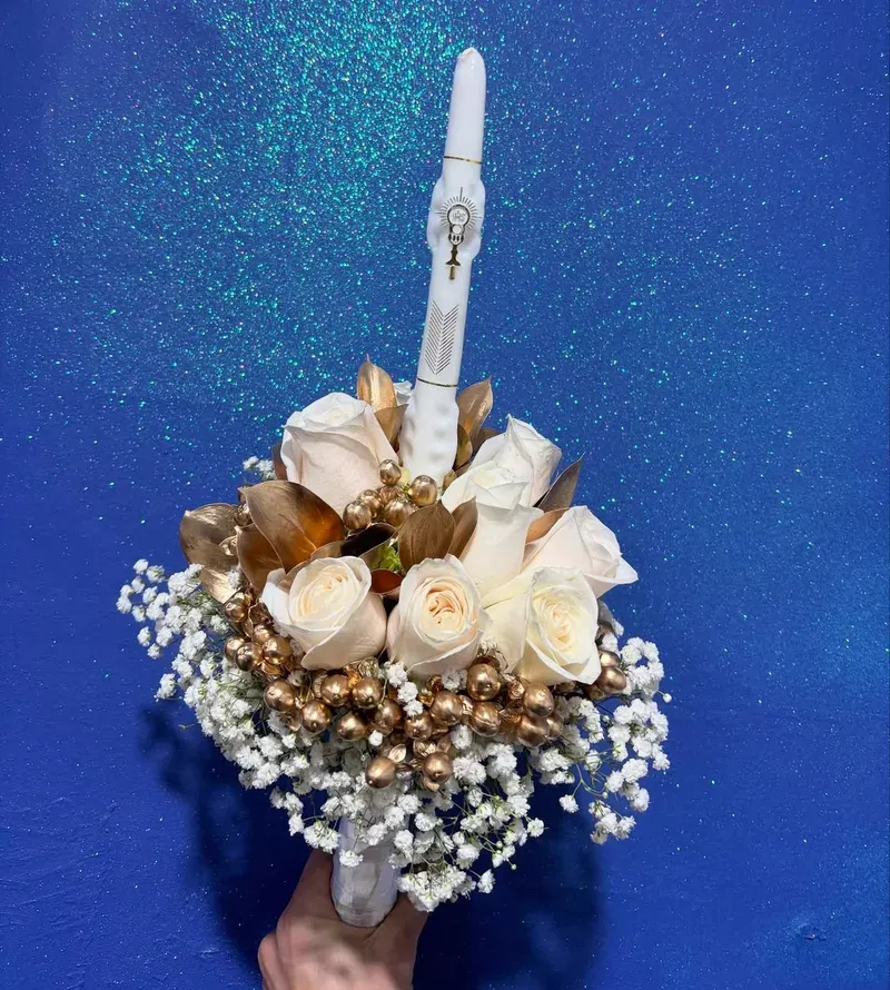 Bouquet para Primera Comunión a domicilio en Manizales — Jardín Primavera Floristería