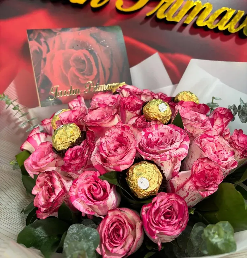 Ramo de Rosas para San Valentín a domicilio en Manizales — Jardín Primavera Floristería