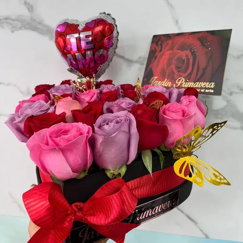 Ramo de Rosas Rojas Premium a domicilio en Manizales — Jardín Primavera Floristería